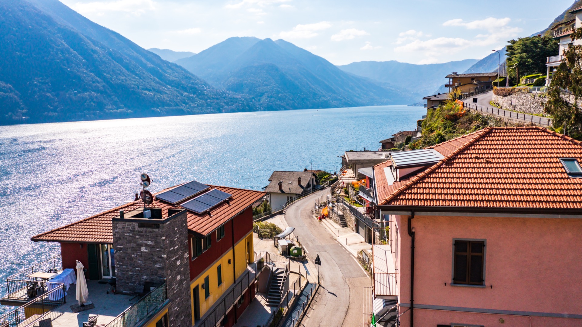 Appartamento ristrutturato a 70 m dal lago con giardino — 8