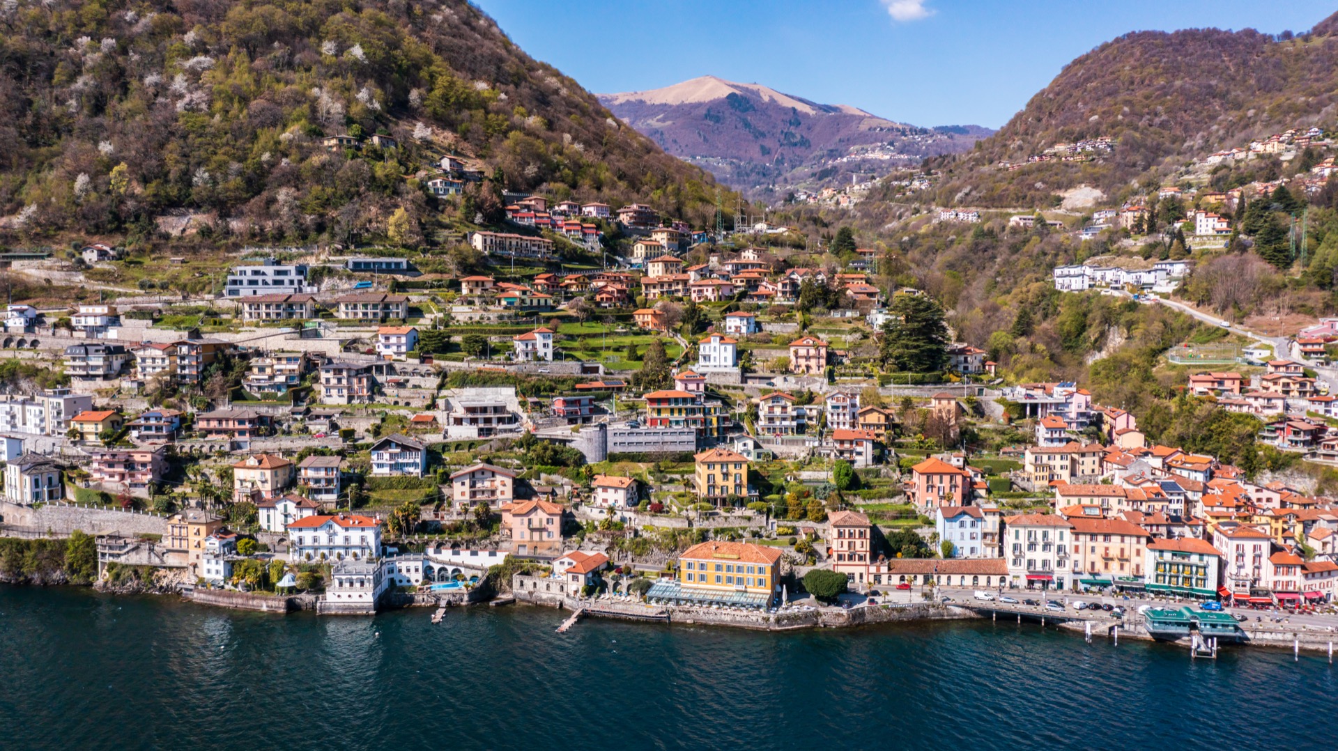 Appartamento ristrutturato a 70 m dal lago con giardino — 12