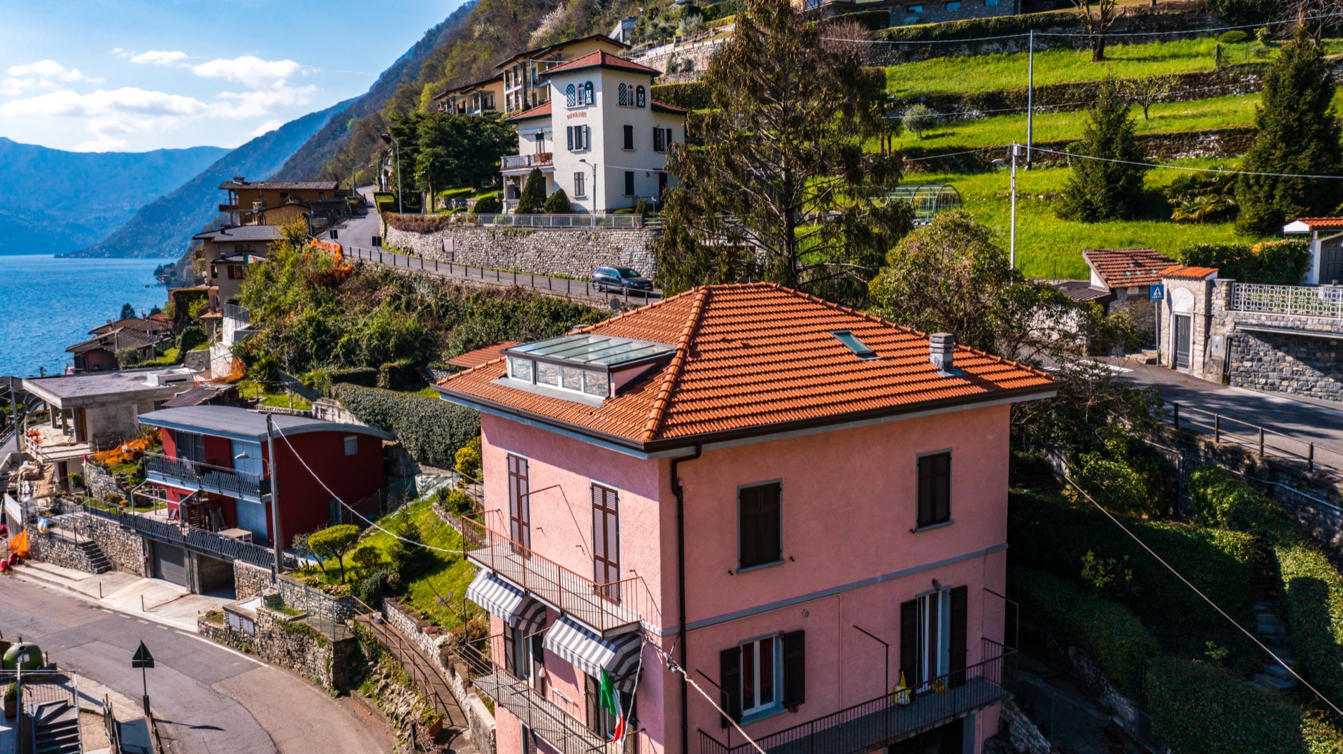 Appartamento ristrutturato a 70 m dal lago con giardino — 19