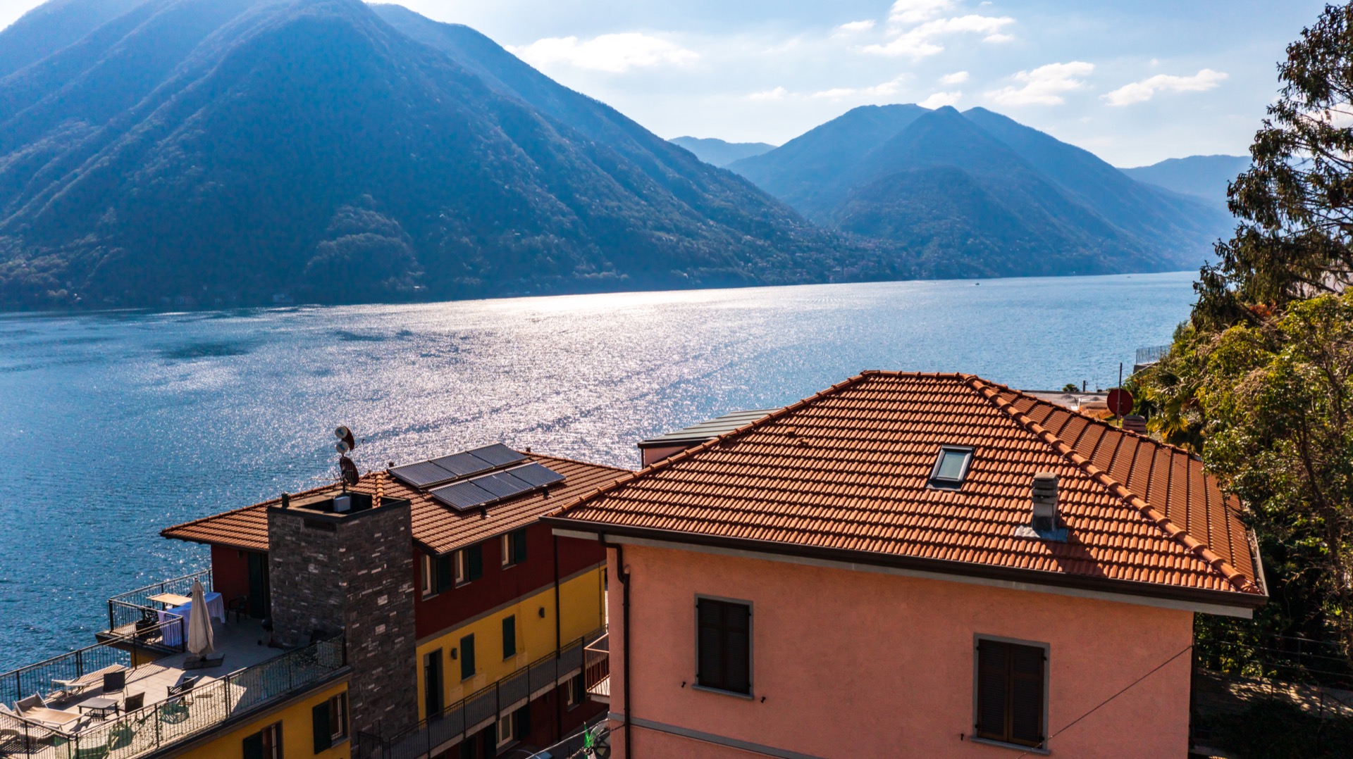Appartamento ristrutturato a 70 m dal lago con giardino — 25